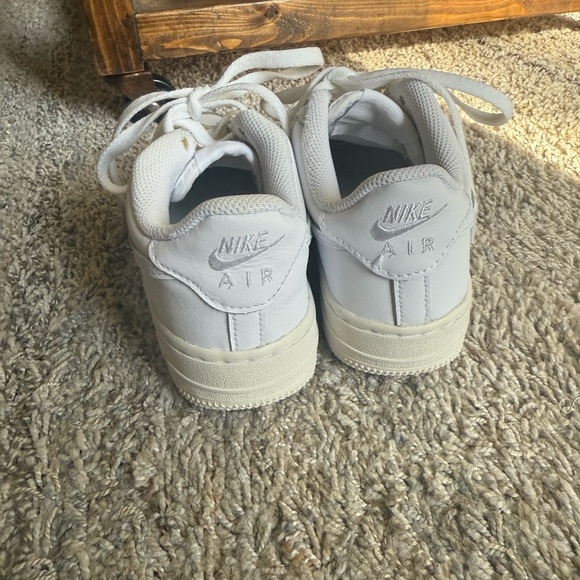 Nike Air Force One  White Sneakers - Picture 3 of 6